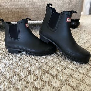 Hunter Chelsea Boots